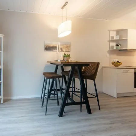 Paulsen Schobuell Apartment Halebull